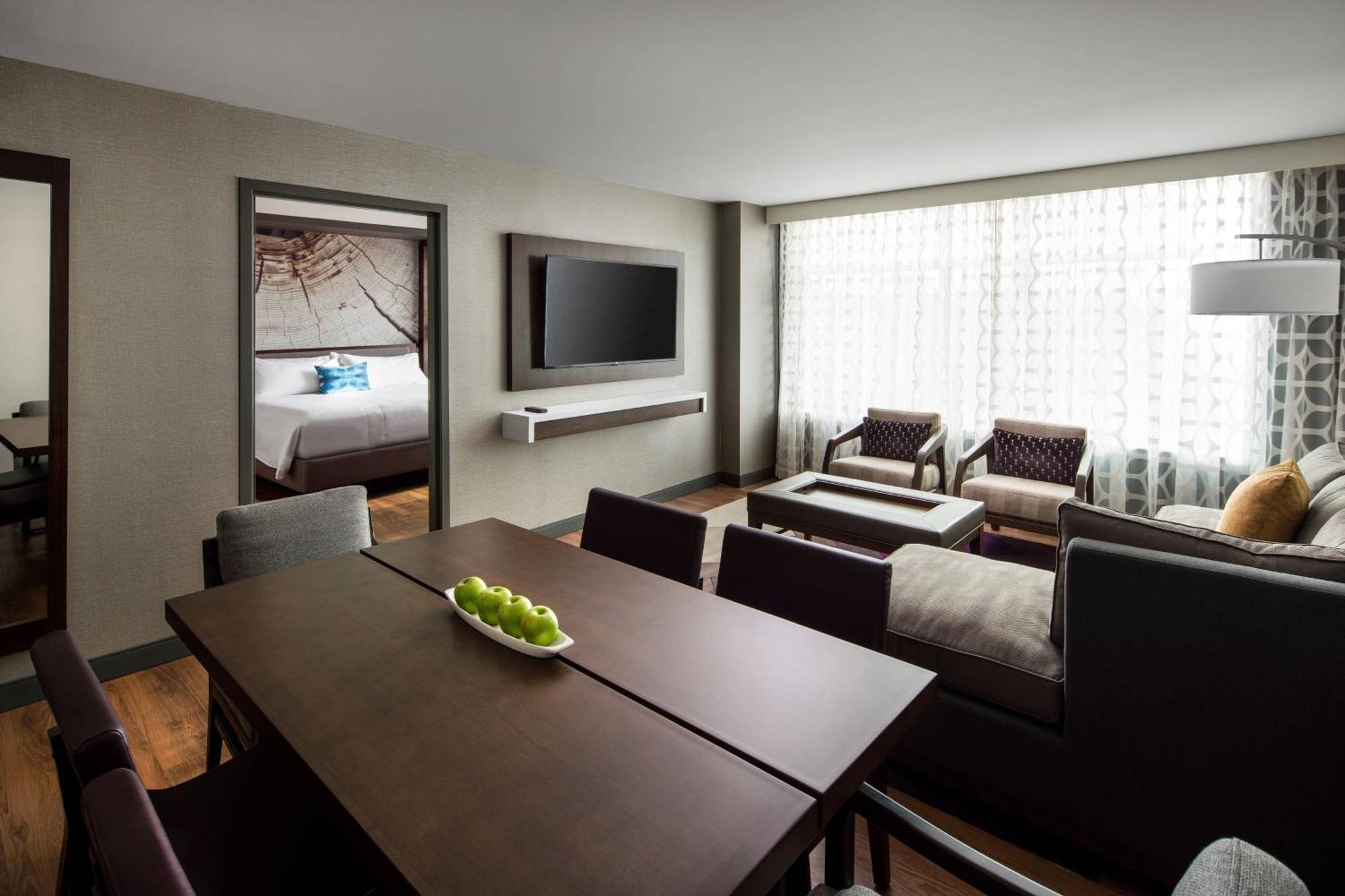 Marriott At Waterfront Place Hotel Morgantown