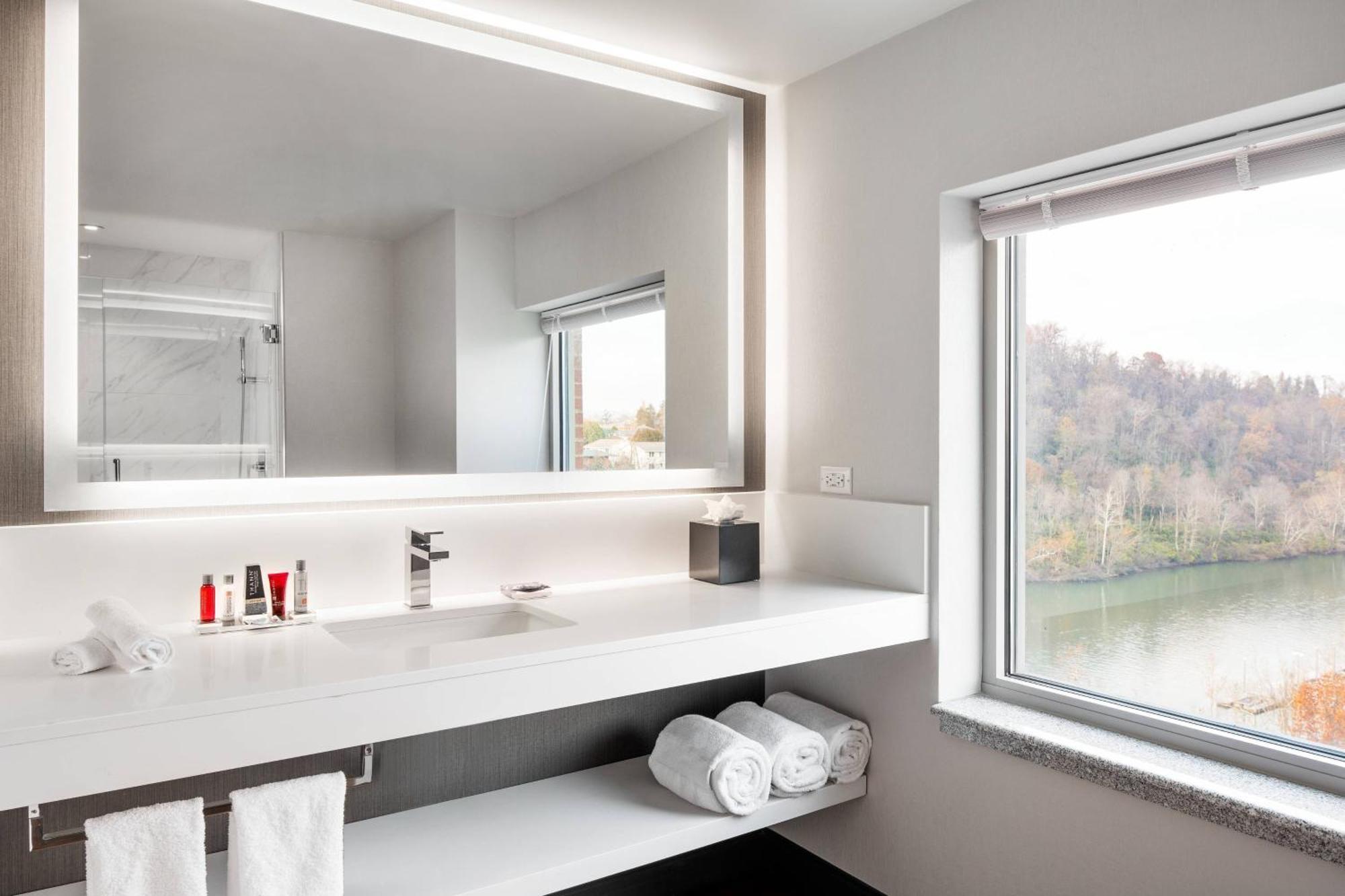 Marriott At Waterfront Place 3* Morgantown